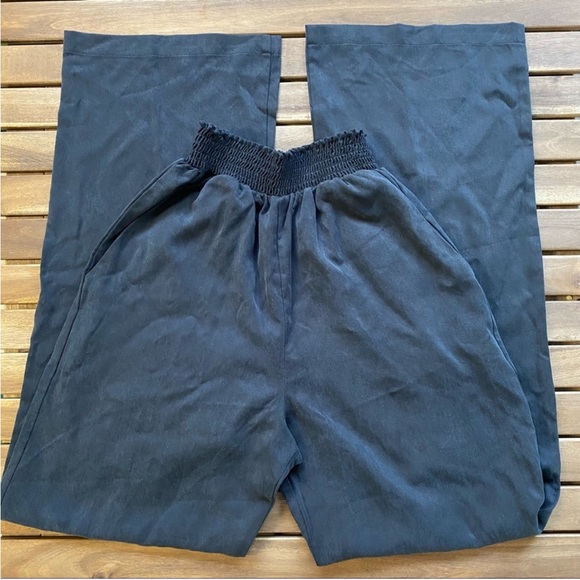 Reformation Luciano Pant (Black, Small) - Picture 5 of 8